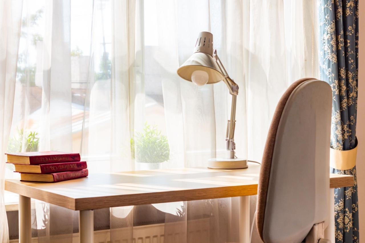 Classic Style Apartment In The Center Of リガ エクステリア 写真